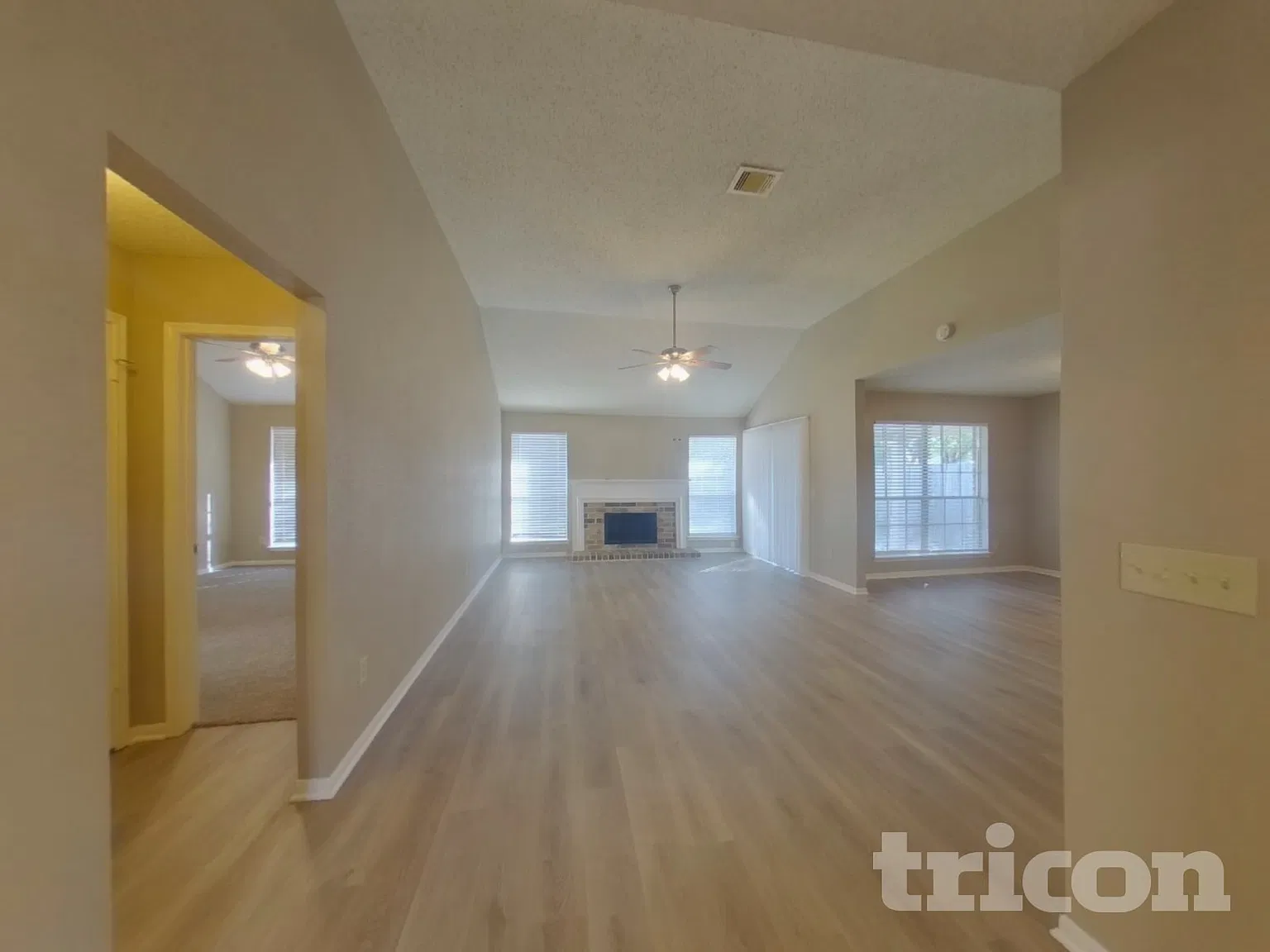 7742 Springville Drive Houston TX — Photo 3