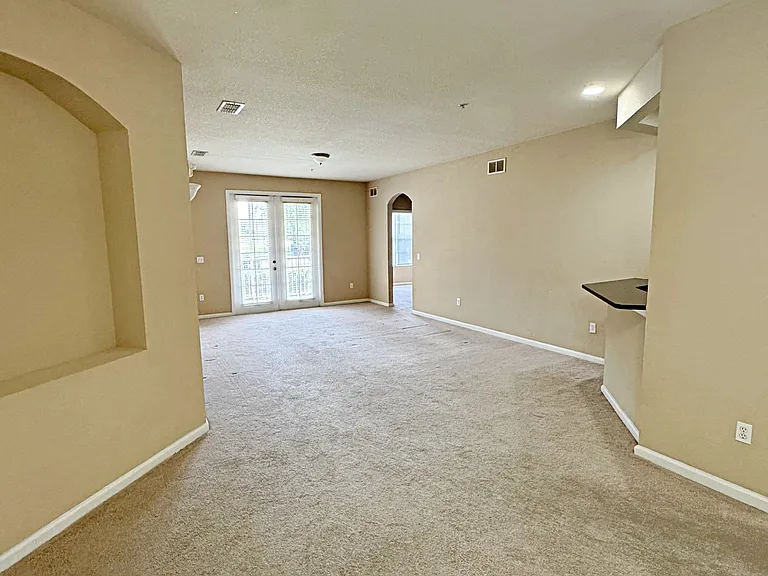 3331 Whitestone Cir #101 — Photo 3