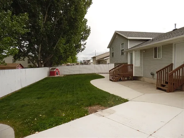 1475 S 810 W — Photo 13