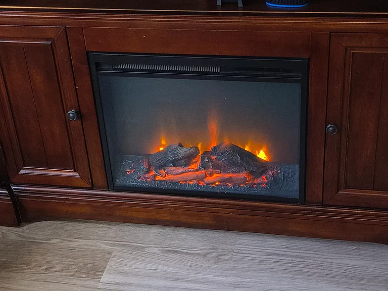 8 Unique Ct — Photo 19