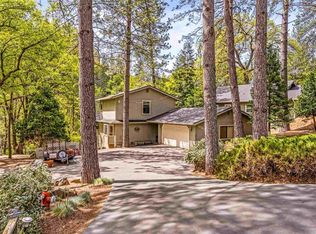 19761 Cottonwood St, Groveland, CA