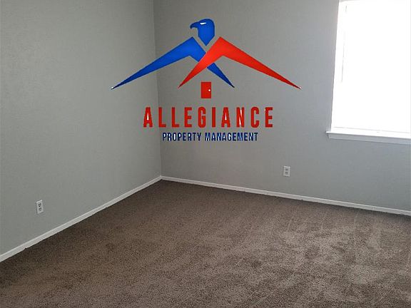 2nd image of 2713 Patricia Ln APT A