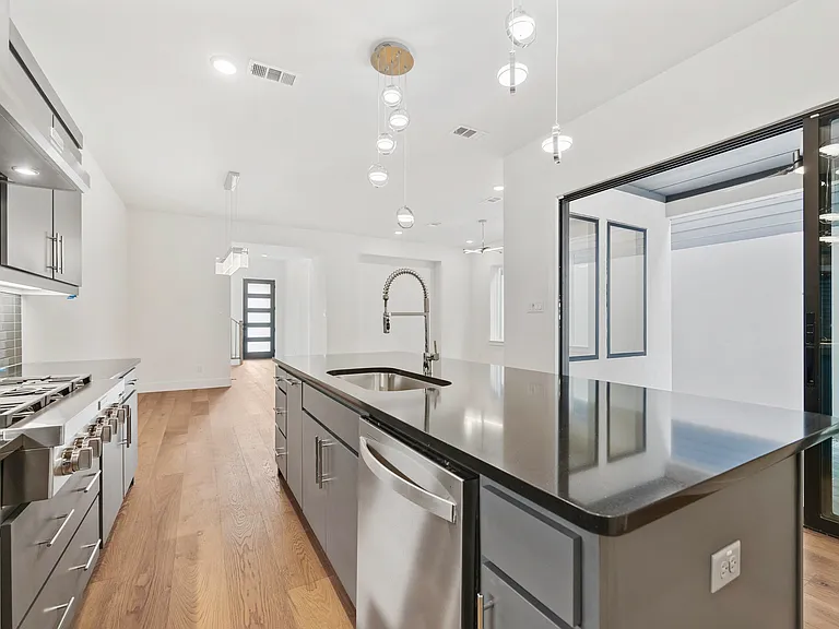 7312 Collin McKinney Pkwy — Photo 12