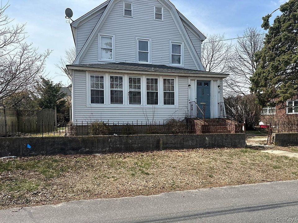 2nd image of 129 N 7th Street
