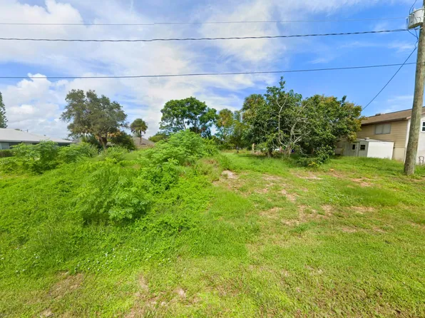 320 13th Street SW, Vero Beach, FL 32962