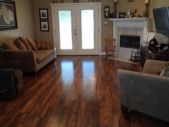4th image of 104 Huckleberry Dr