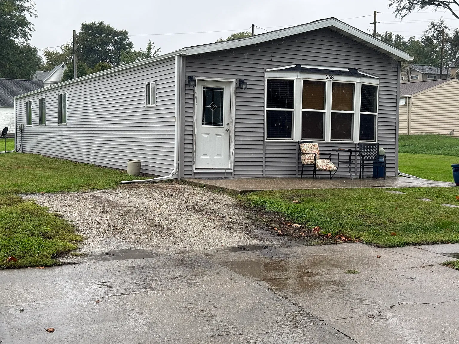 3 bed, 1520 sqft, $1,250 — Photo 1
