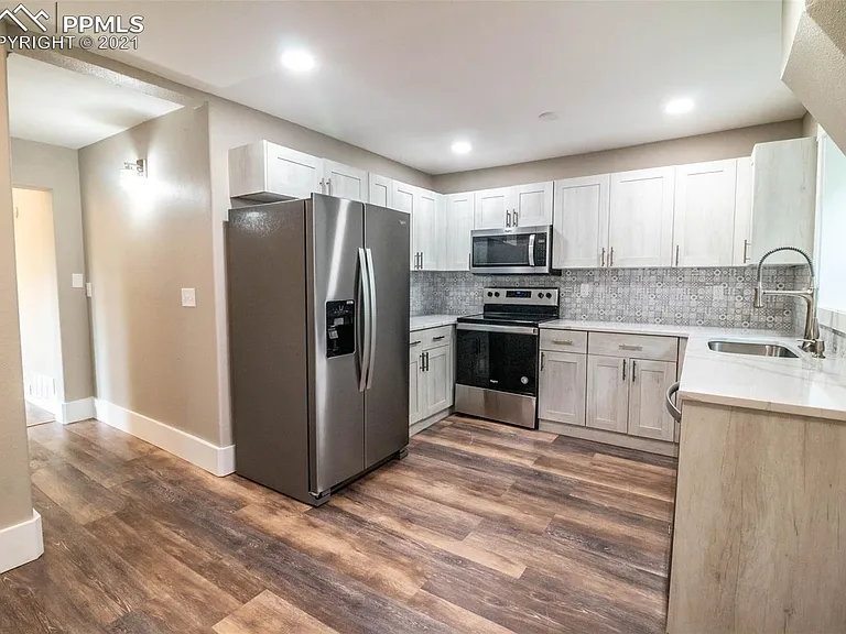 1112 W Colorado Ave #2 — Photo 7