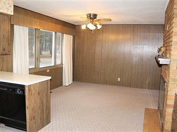 5th image of 2715 Swiggum Ln