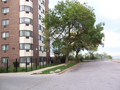 1st image of 7337 S South Shore Dr APT 625
