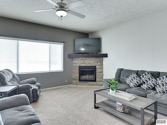 5th image of 4405 Waterford Ave