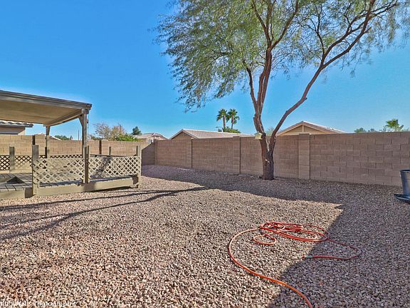 5th image of 2307 E Wescott Dr
