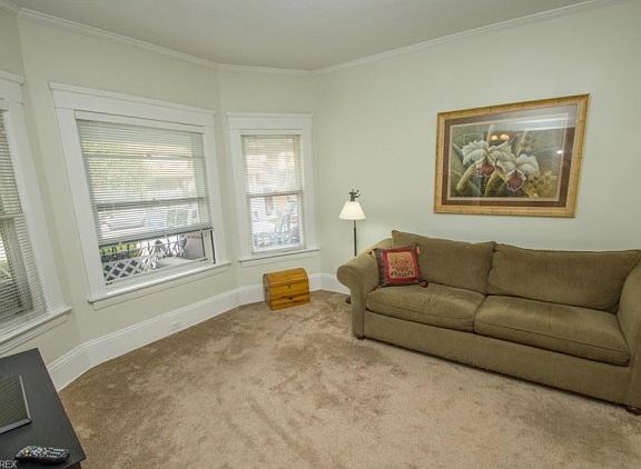 5th image of 1264 Saint Charles Ave