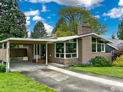 13739 36th Avenue NE, Seattle, WA, 98125