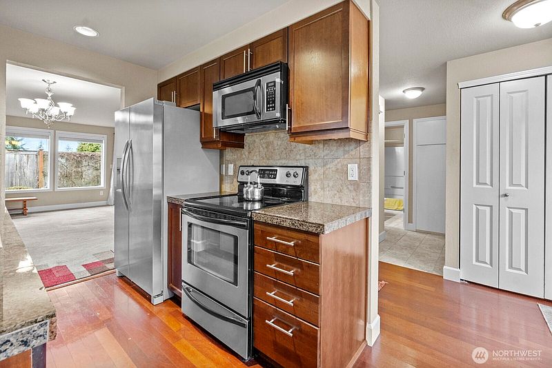 5th image of 5702 N 33rd #3A