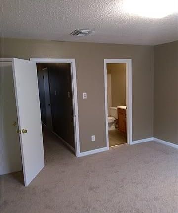 4th image of 2806 Richland St APT D