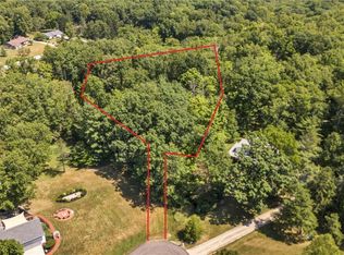 Timothy Ln, Brecksville, OH 44141