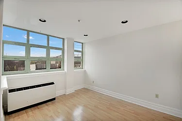 Rented by Pistilli Realty Group