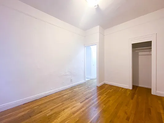 Rented by City Connections Realty | media 23