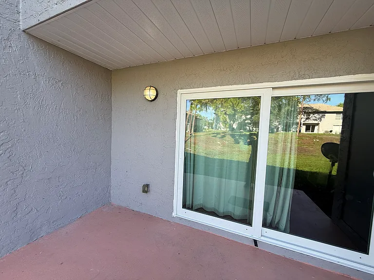 Hurricane impact SG door