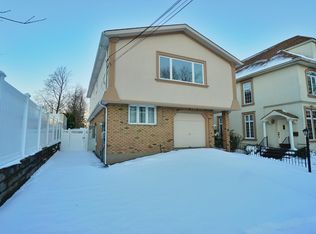 11 Ross Ave, Staten Island, NY 10306