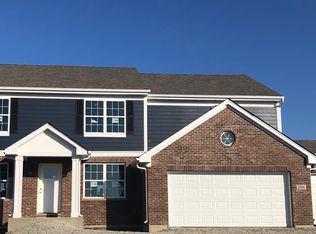 941 Redcliffe Rd, New Lenox, IL 60451