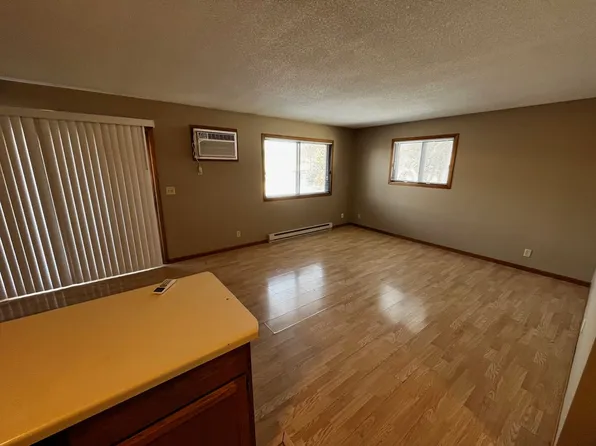 612-618 Saxonwood Rd, 612 Saxonwood Rd #618, Altoona, WI 54720