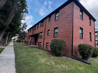 4728 Chicago St #10, Omaha, NE 68132