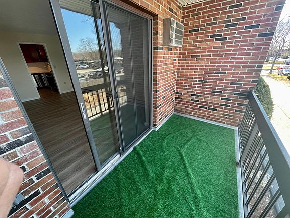 3rd image of 55 Farwell St #U1-4