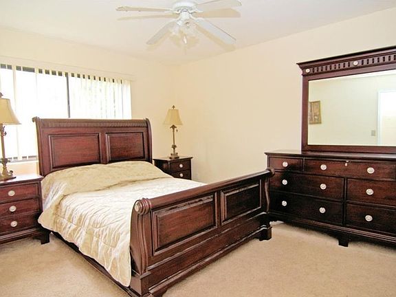 5th image of 296 High Ave Unit 296