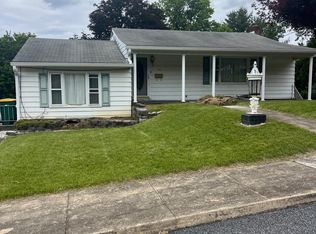 313 Northfield Ave, Waynesboro, PA 17268