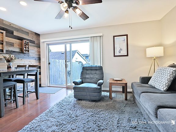 4th image of 539 Pheasant Ct