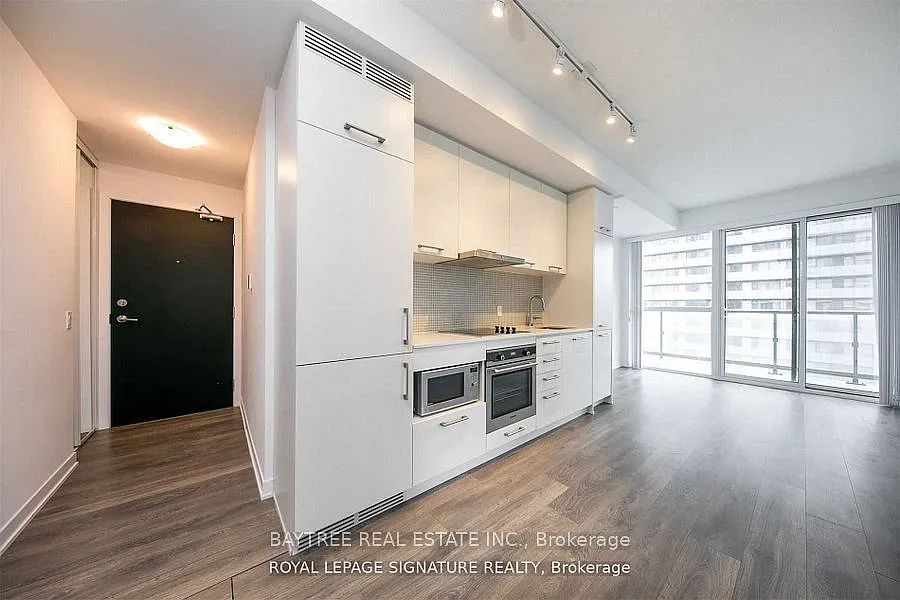 2 bed, $2,500 — Photo 3