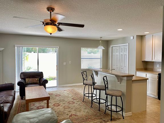 5th image of 315 Amaryliss Way