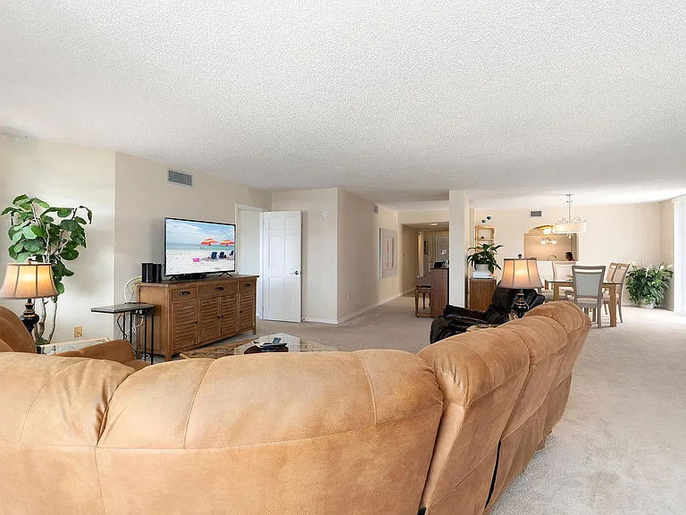 6500 Sunset Way #116 — Photo 8
