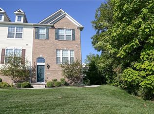12687 White Chapel Cir, Fishers, IN 46037