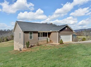 274 Old Charity Hill Rd, Elizabethton, TN 37643