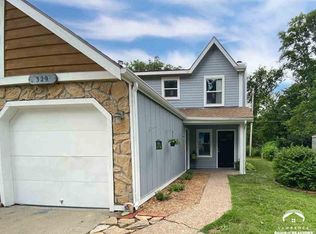 329 Northwood Ln, Lawrence, KS 66044