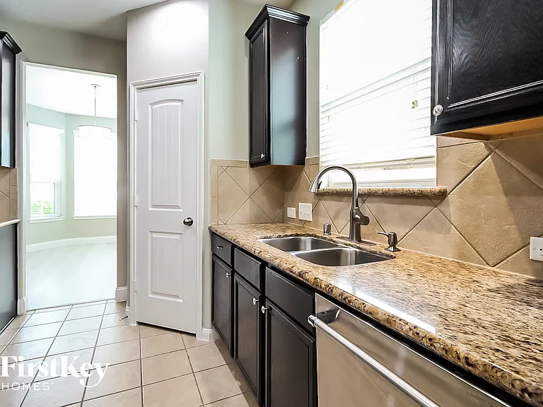 30807 Gardenia Trace Dr — Photo 7