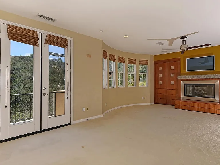 2515 Ridgegate Row — Photo 15
