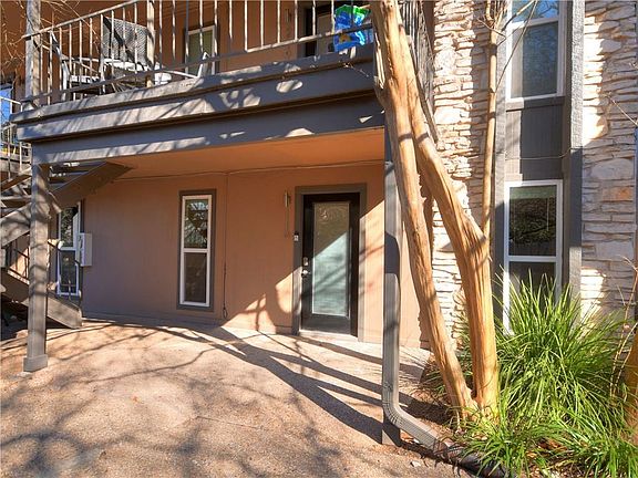 3rd image of 5820 Berkman Dr APT 119