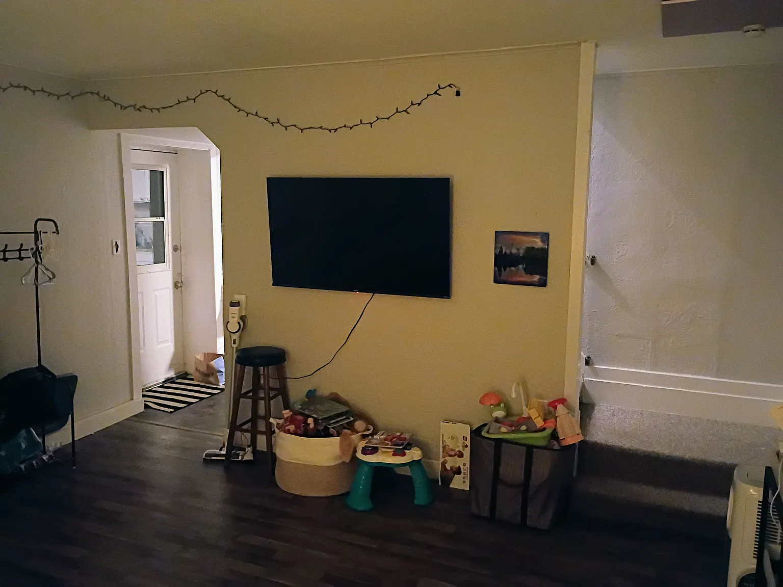 2 bed, 900 sqft, $1,795 — Photo 4