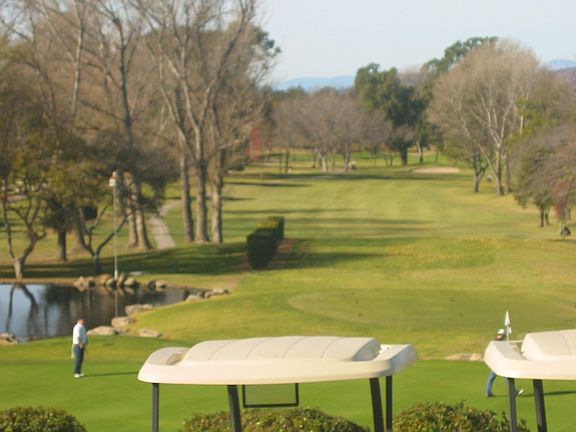 Another perfect sunny day on the course.