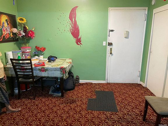 5th image of 3326 92nd St APT 2L