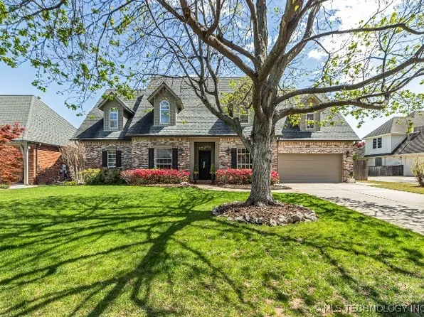 5512 E 104th St, Tulsa, OK 74137