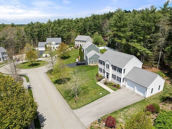 3rd image of 45 Cinnamon Ridge Cir
