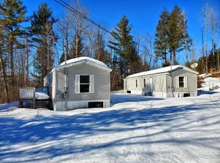 40 Hillside Dr, New Vineyard, ME 04956