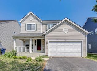 752 Violet Cir, Naperville, IL 60540