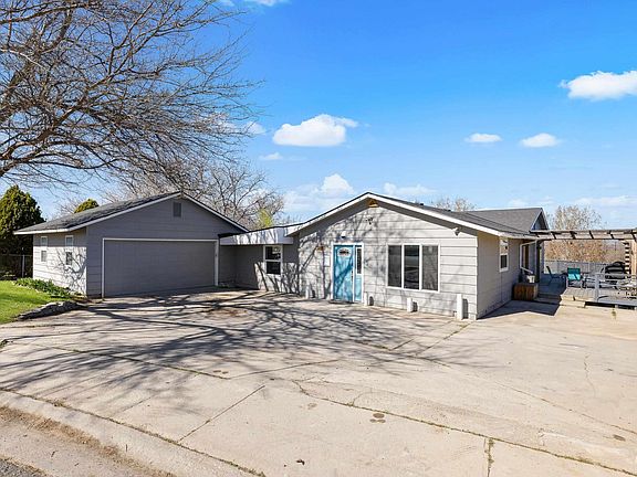 2nd image of 10294 W Fox Ridge Dr