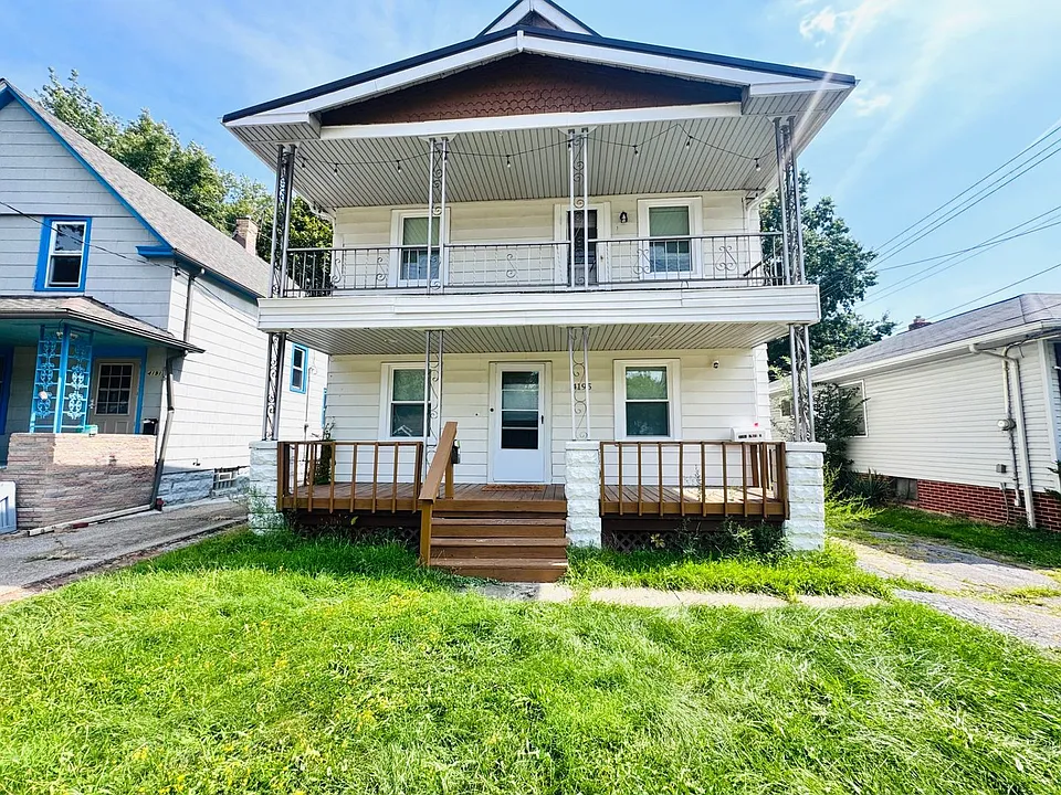 4195 W 22 ST